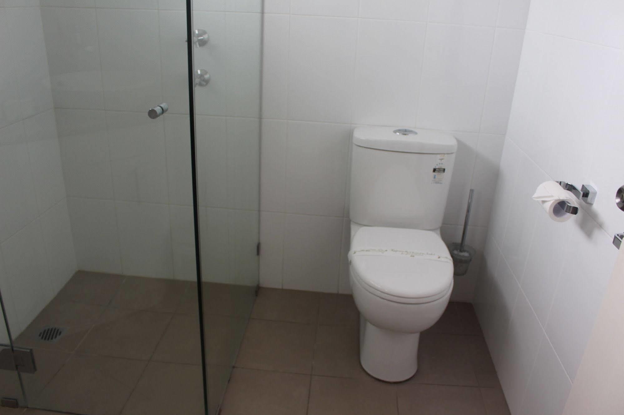 دوبو Centrepoint Motel المظهر الخارجي الصورة