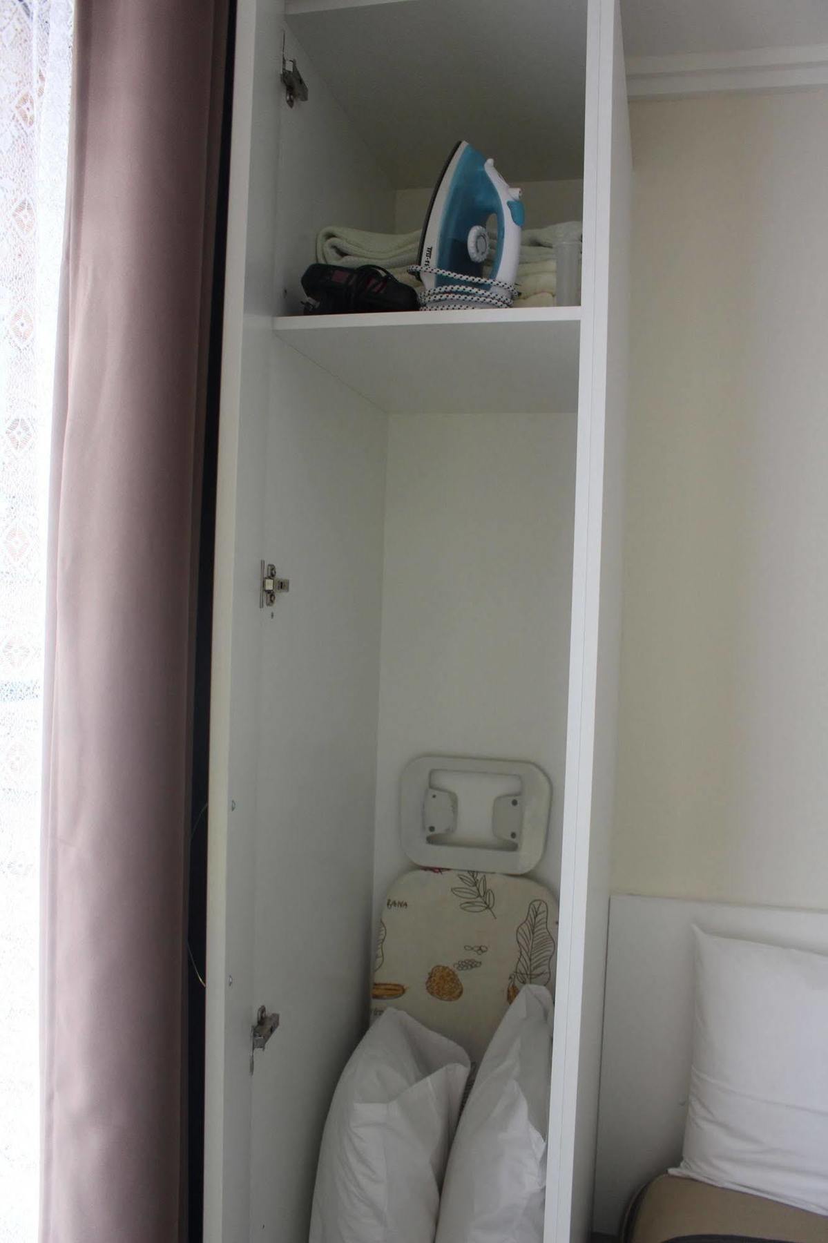 دوبو Centrepoint Motel المظهر الخارجي الصورة